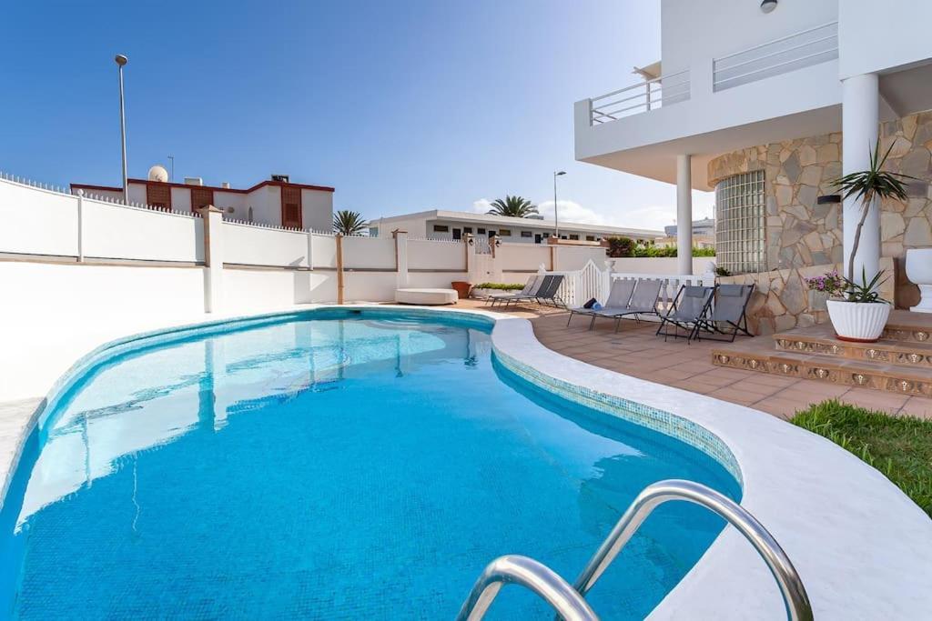 Villa Marlenghi With Private Pool San Bartolomé Zewnętrze zdjęcie